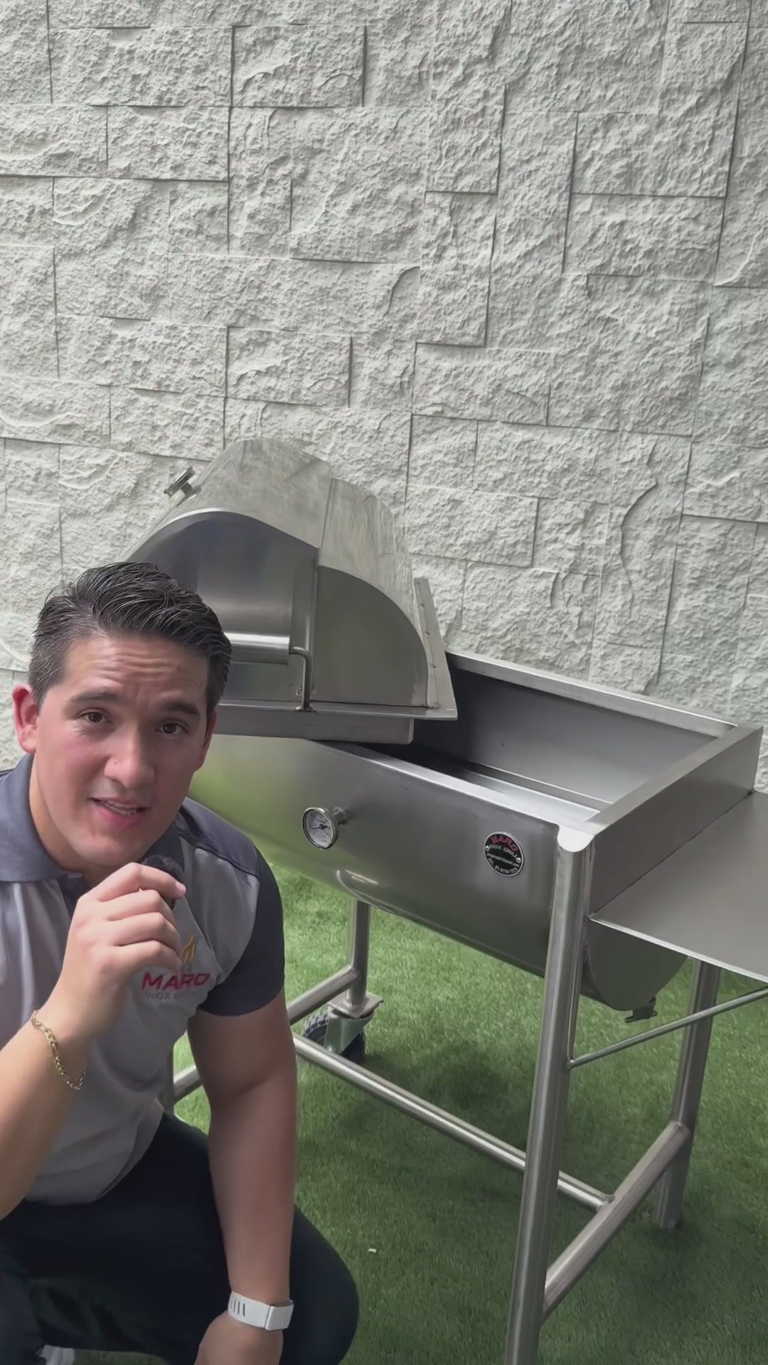 Asador con ataúd media caña