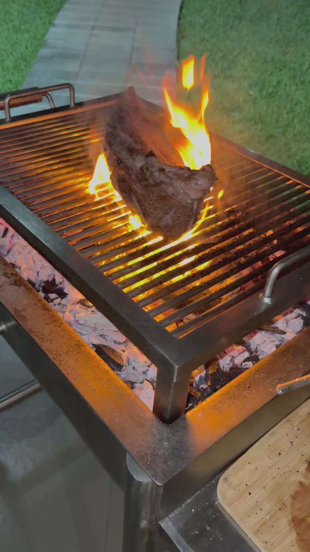 Asador con ataúd media caña