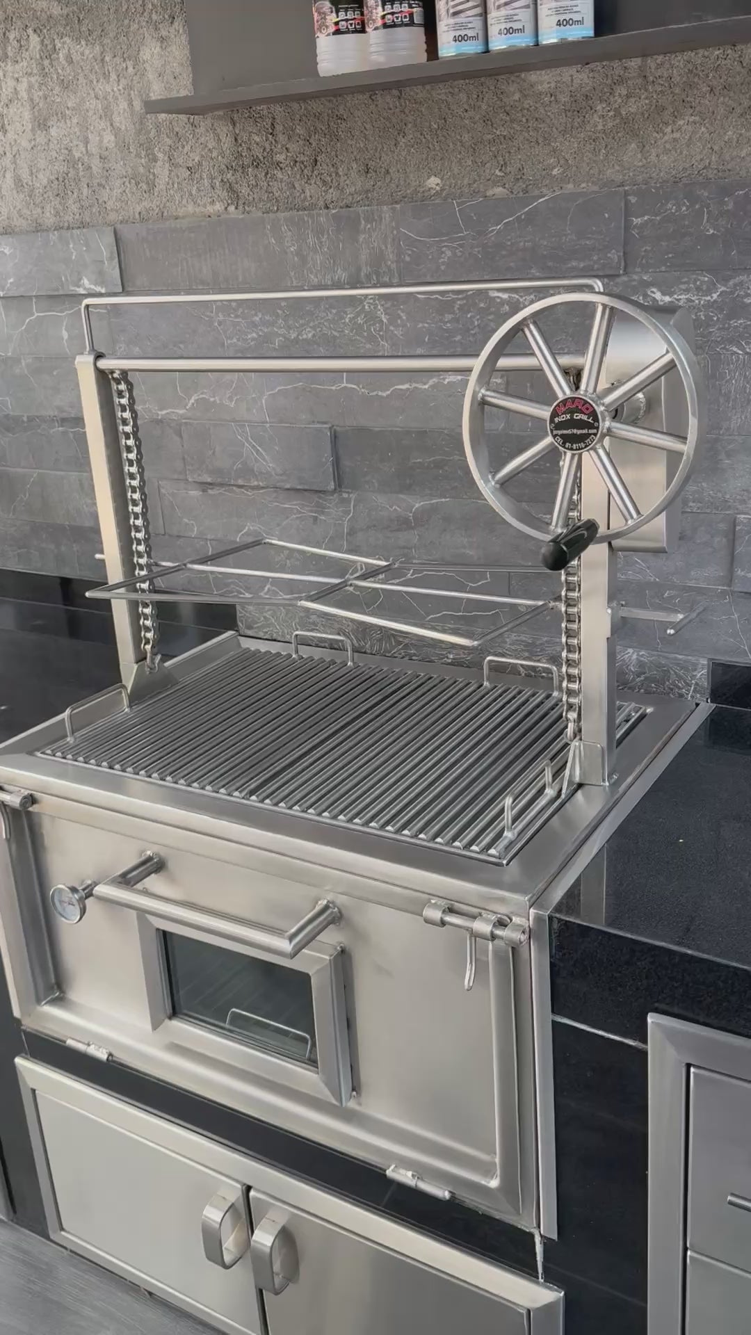 Asador Santa María con ataúd para empotrar