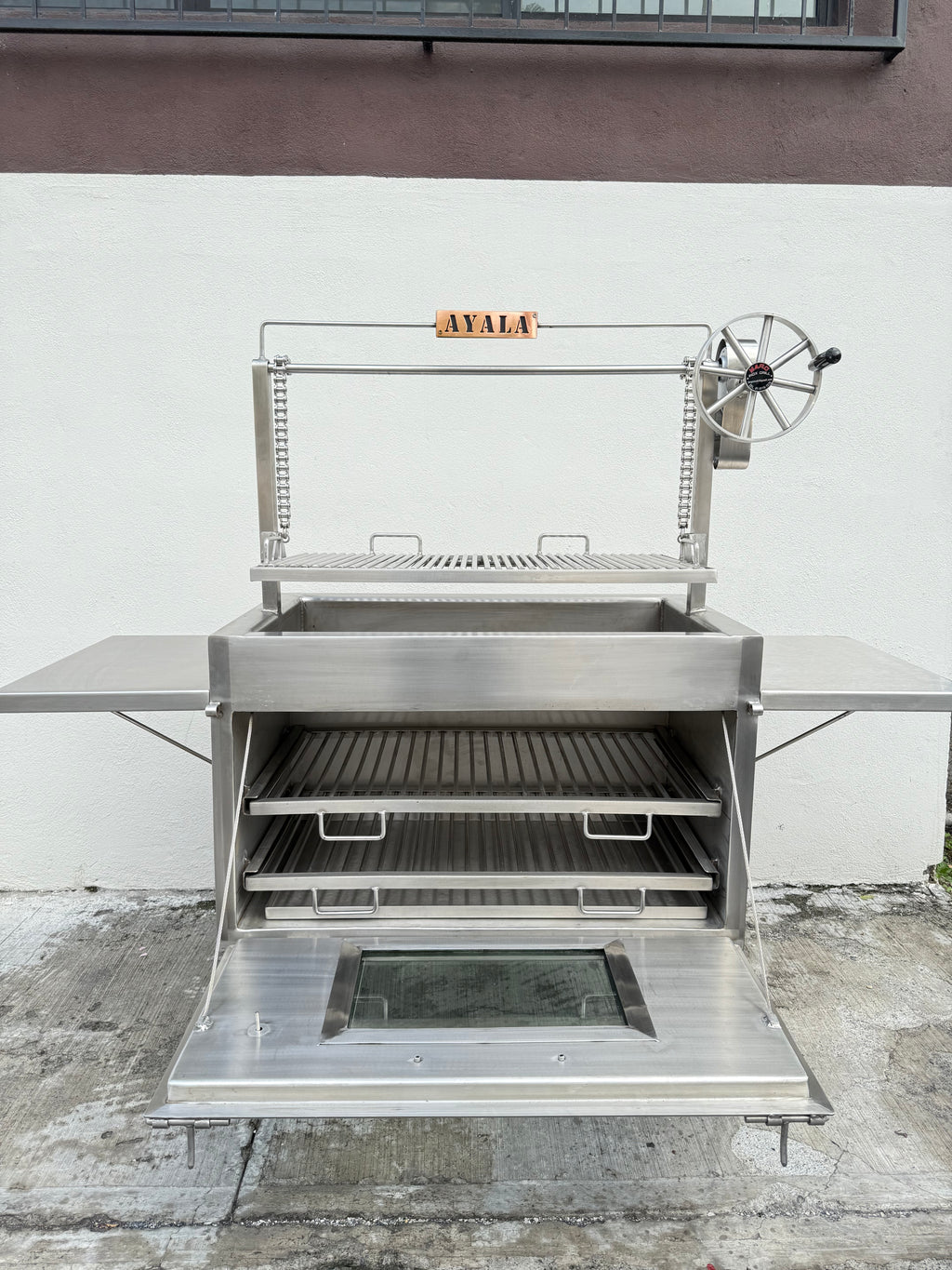 Asador con ataúd Santa María lux
