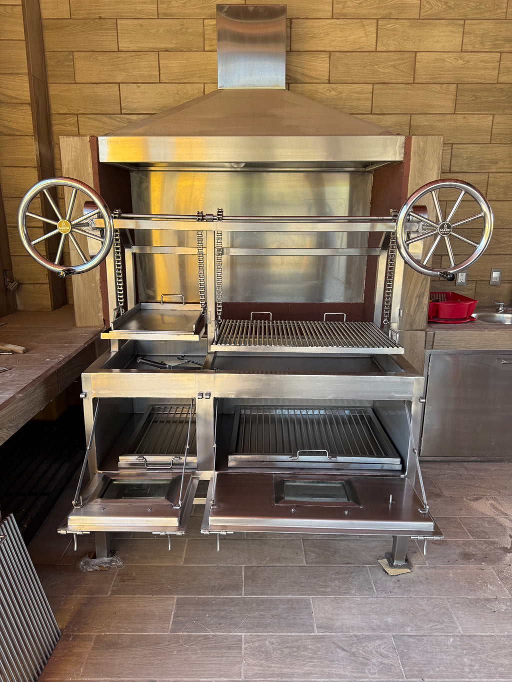 Asador doble con ataúd y elevación Santa María (incluye plancha)