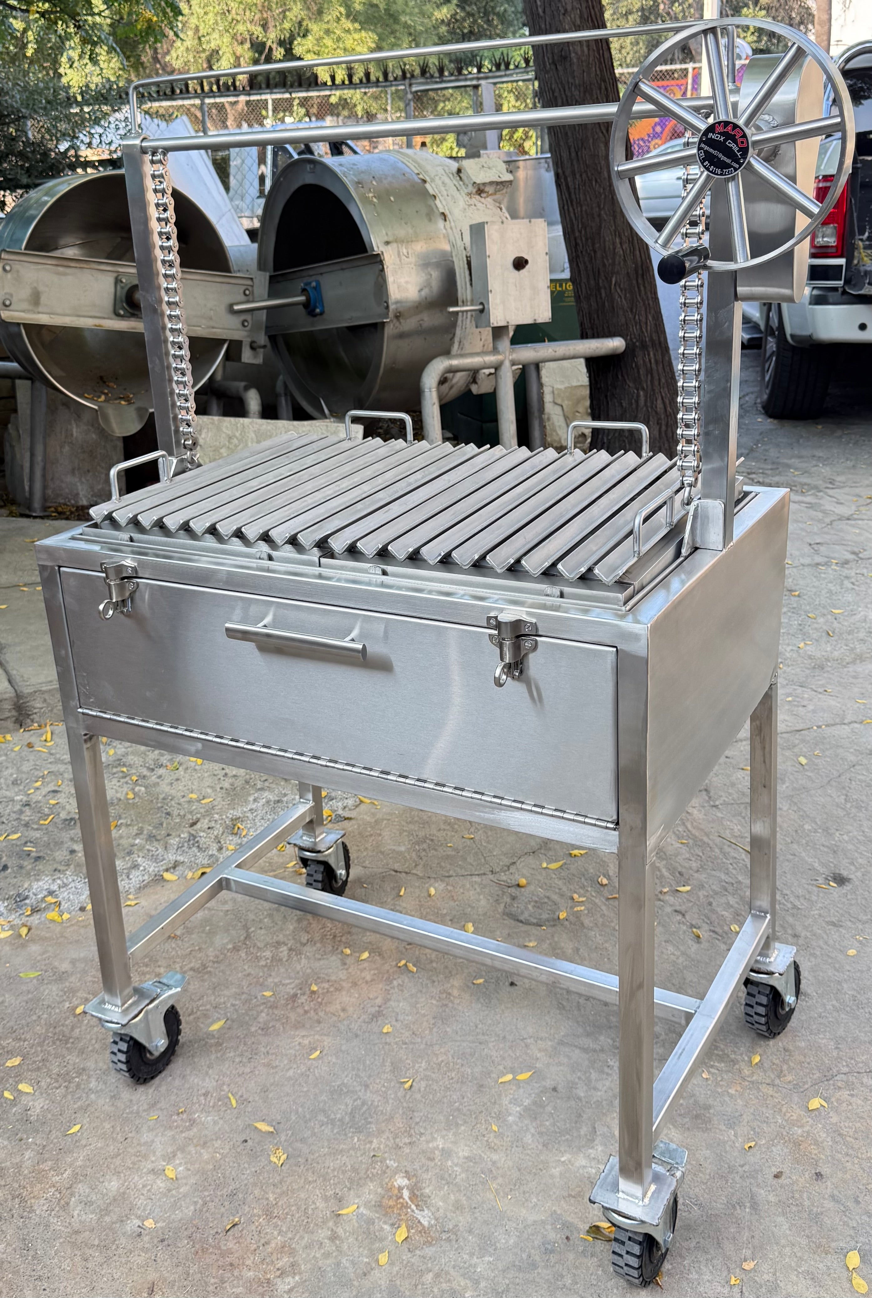 Asador con elevador Santa María L 2026