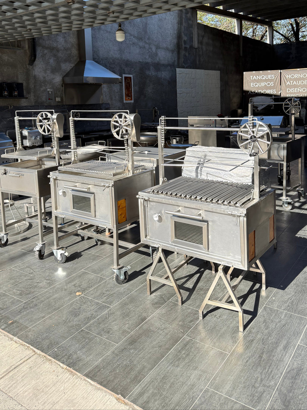 Asador con ataúd y elevador Santa María (4 tamaños)