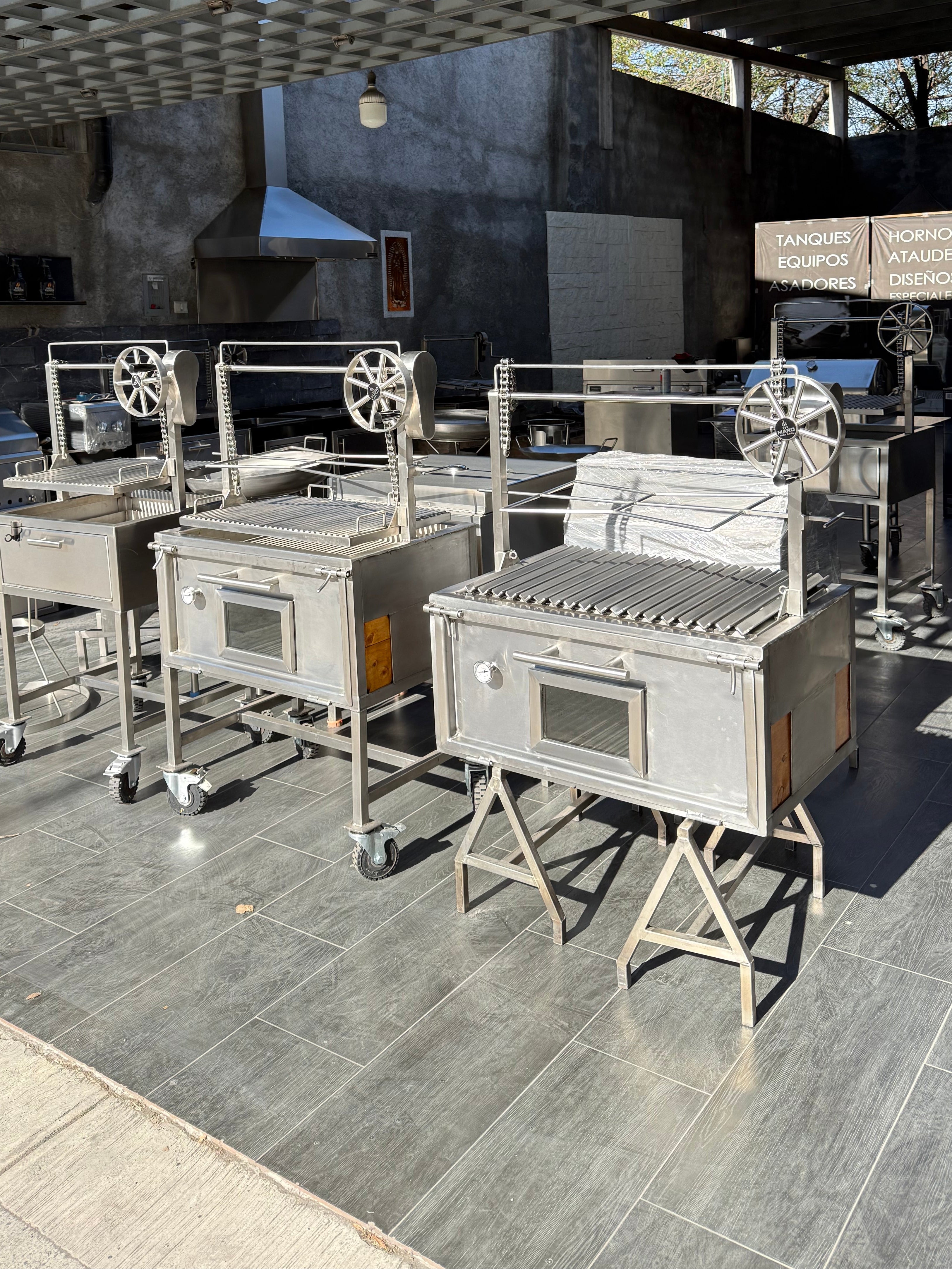 Asador con ataúd y elevador Santa María (4 tamaños)