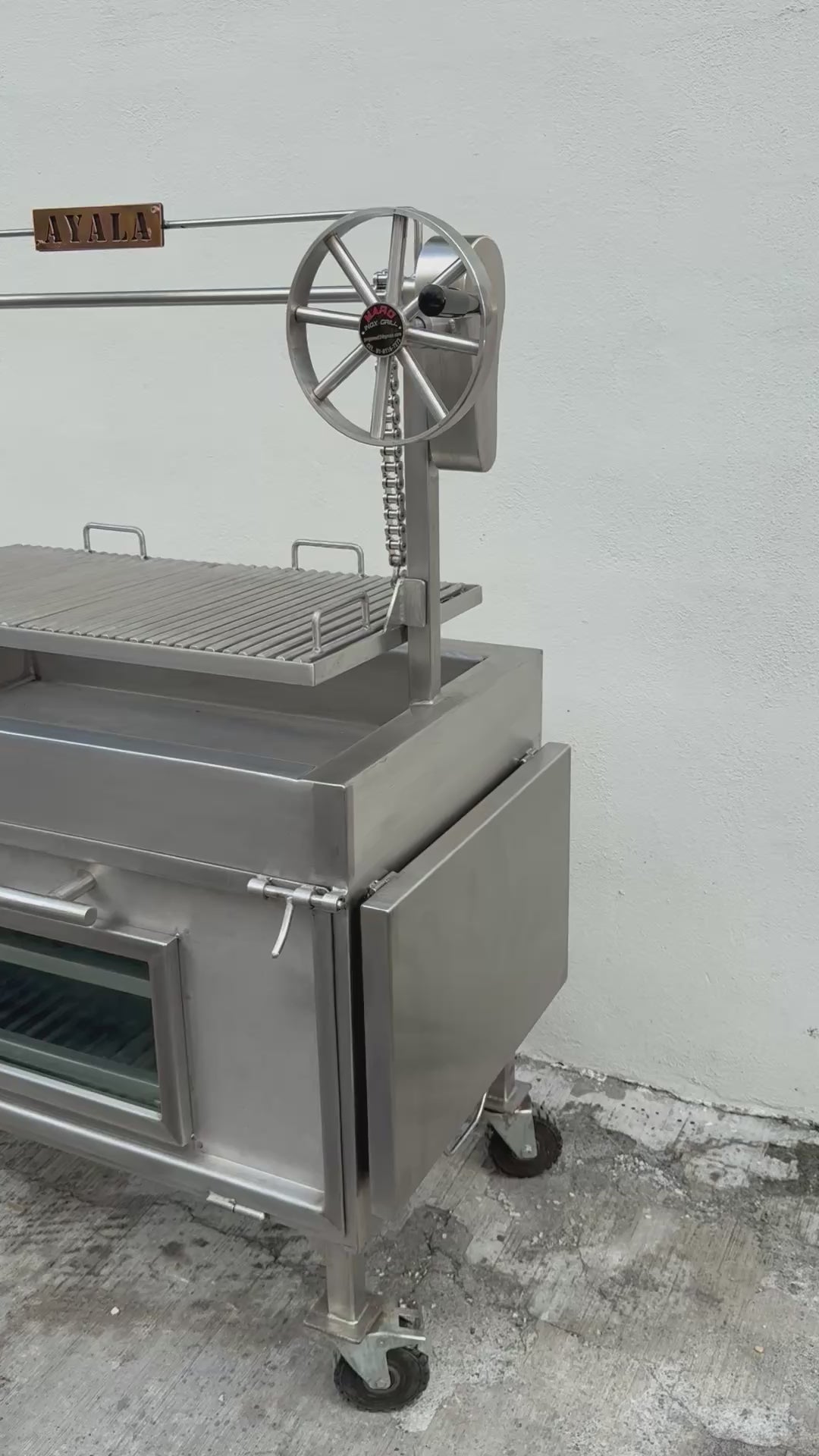 Asador con ataúd Santa María lux